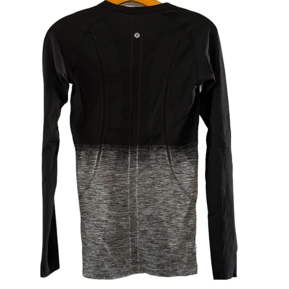💕SALE💕 Lululemon Rare Swiftly Tech Black Gray Ombré Long Sleeve - Picture 5 of 6